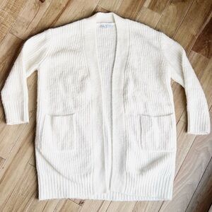 Zara Women's Off-White Cardigan